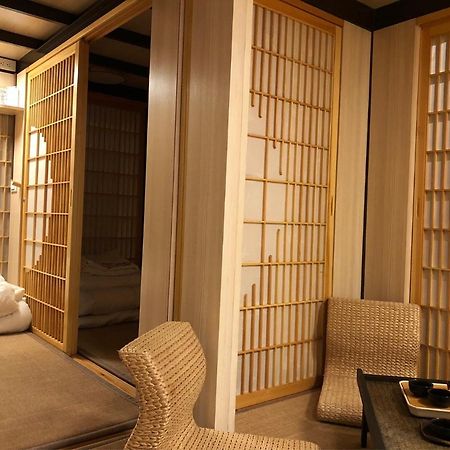 台甕茶室青年旅館 Tai-Wong Tatami Room Hostel Tainan Luaran gambar