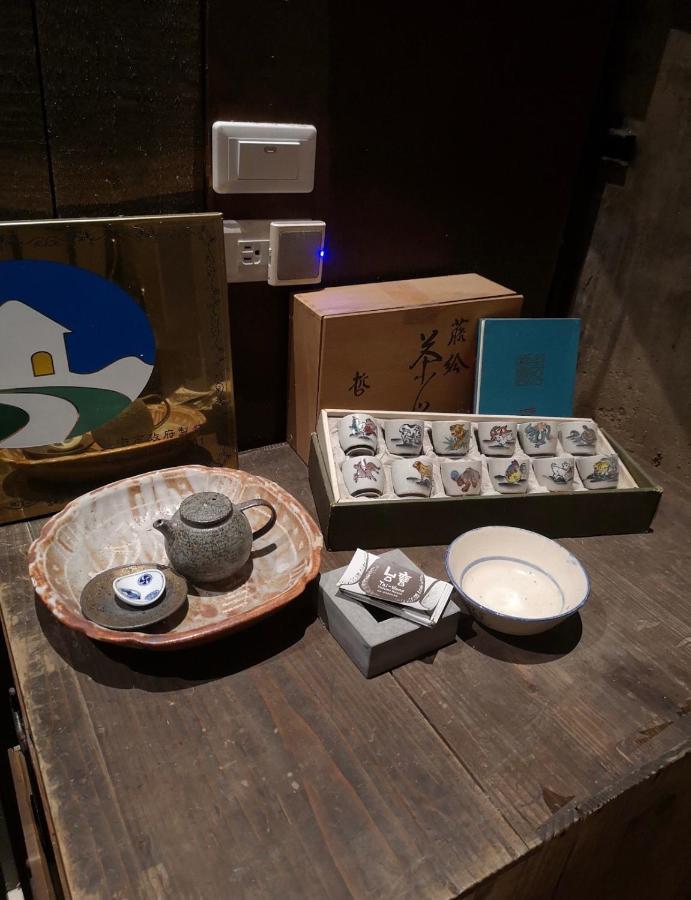 台甕茶室青年旅館 Tai-Wong Tatami Room Hostel Tainan Luaran gambar