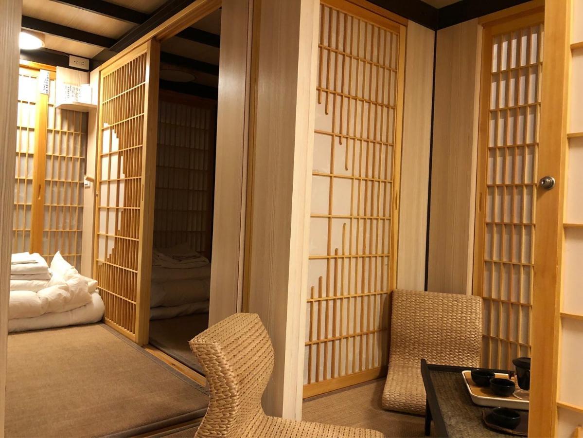 台甕茶室青年旅館 Tai-Wong Tatami Room Hostel Tainan Luaran gambar