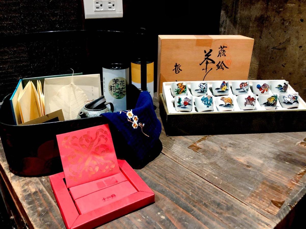 台甕茶室青年旅館 Tai-Wong Tatami Room Hostel Tainan Luaran gambar