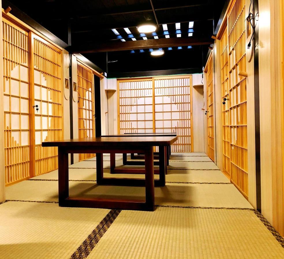 台甕茶室青年旅館 Tai-Wong Tatami Room Hostel Tainan Luaran gambar