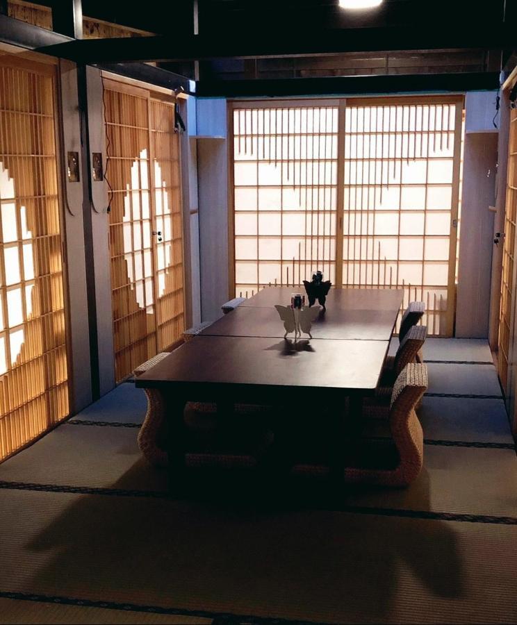 台甕茶室青年旅館 Tai-Wong Tatami Room Hostel Tainan Luaran gambar
